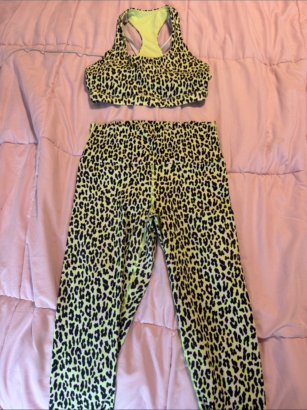 Neon Yellow Leopard Print Active Set - Sports Bra & Leggings